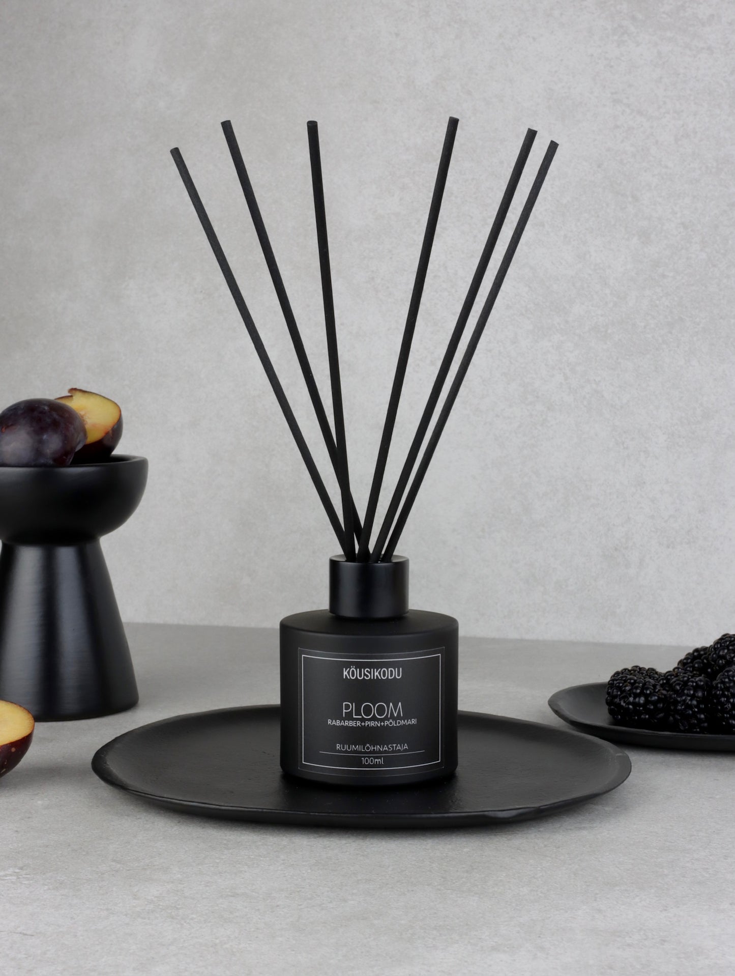 Reed Diffuser Plum matte black 100ml