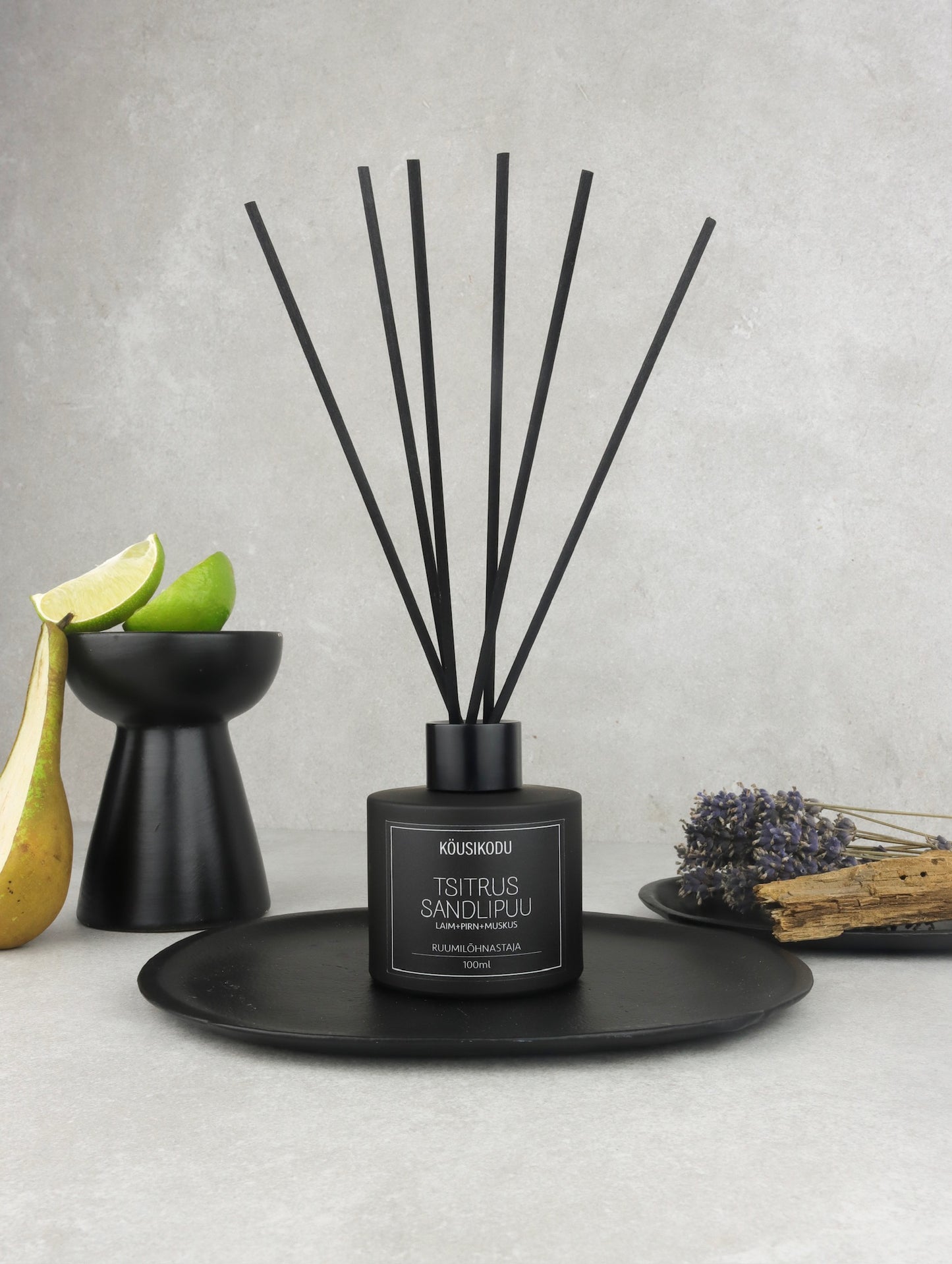 Ruumilõhnastaja Tsitrus Sandlipuu 100ml