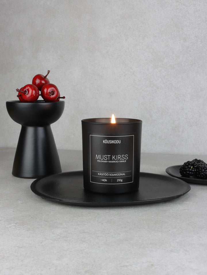 Soy Wax Candle Black Cherry matte black 210g
