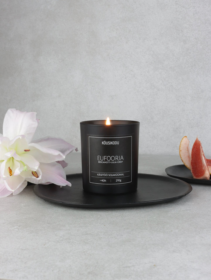 Soy Wax Candle Euphoria matte black 210g